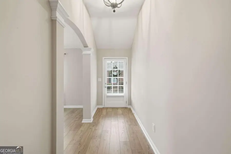 102 Courtyard Lane, Woodstock, GA 30189 - Image #3