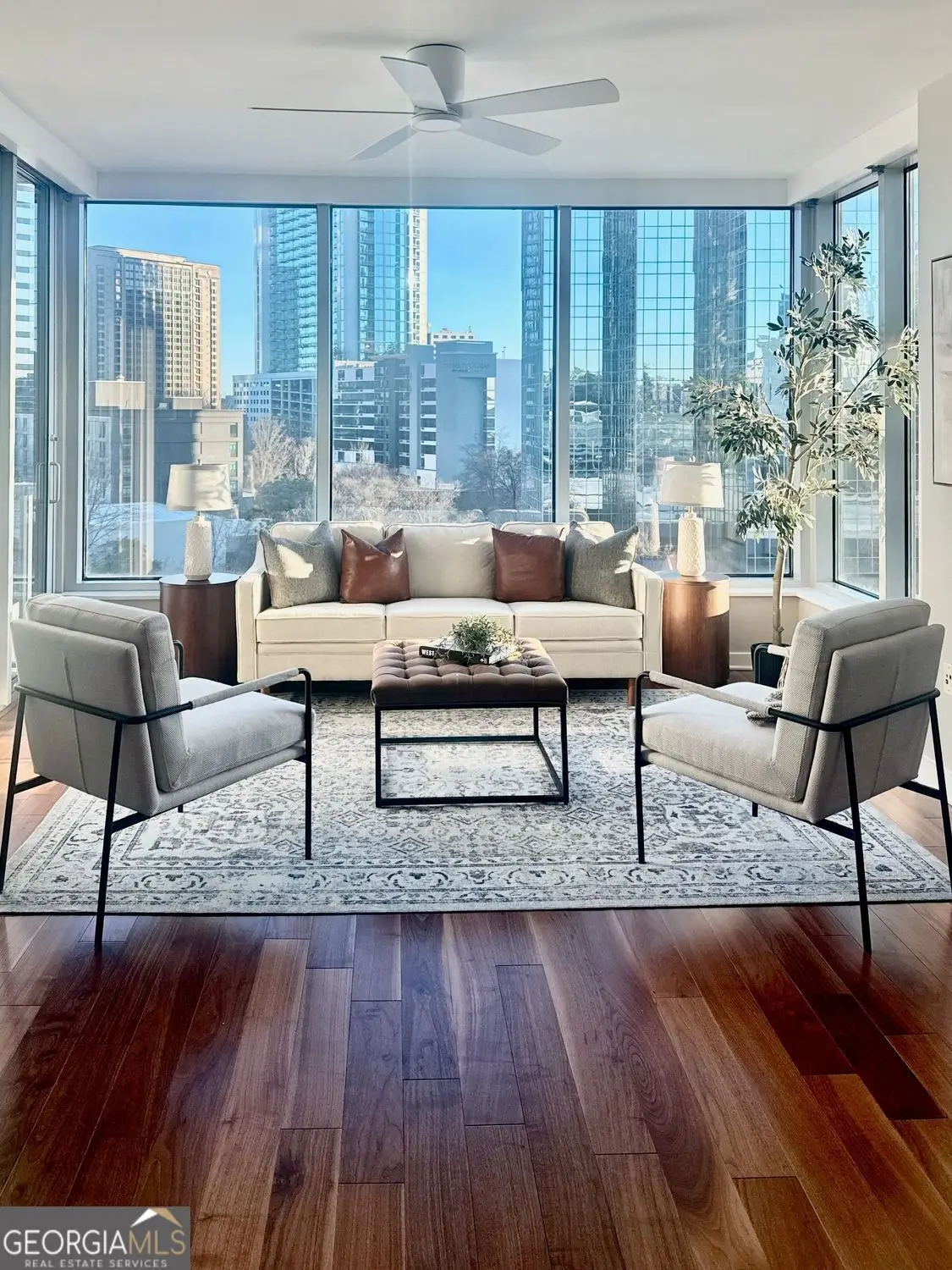 3338 Peachtree Road Ne #709, Atlanta, GA 30326 - Image #1