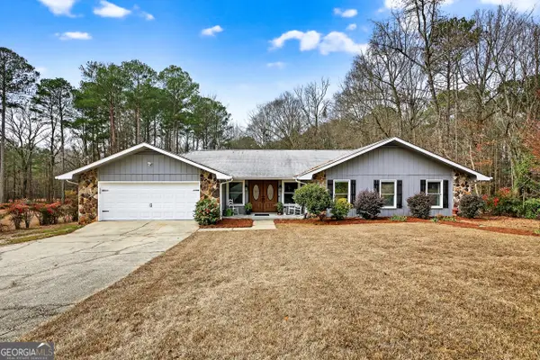 135 Ken Circle, Fayetteville, GA 30215