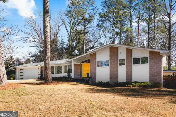 2576 River Oak Drive, Decatur, GA 30033