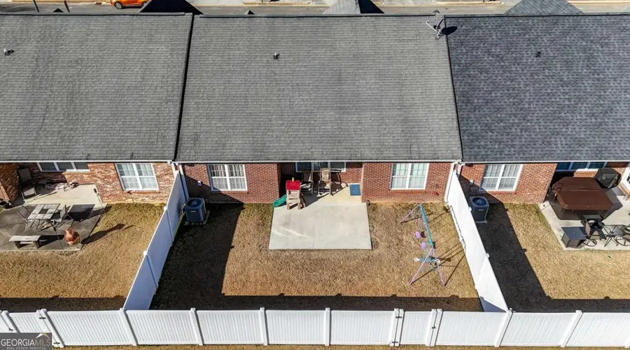 219 Regency Lane Sw, Calhoun, GA 30701 - Image #3