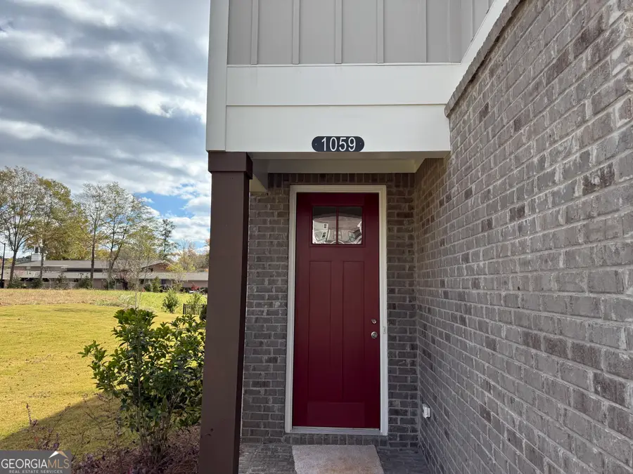 1059 Crest Mill Drive, Marietta, GA 30008 - Image #2