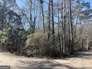 138-140 Dogwood Lane, Midway, GA 31320