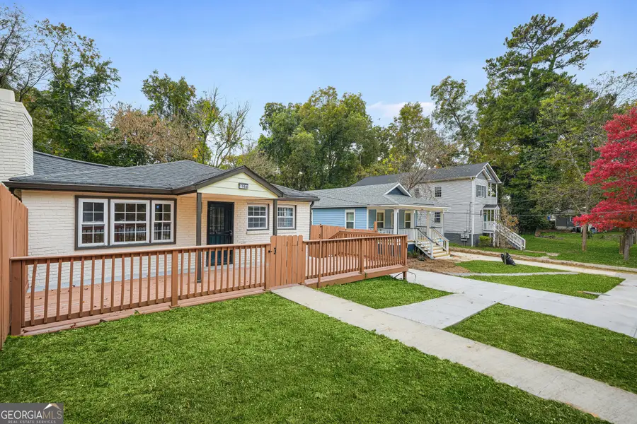 1950 Pinedale Drive Nw, Atlanta, GA 30314 - Image #2