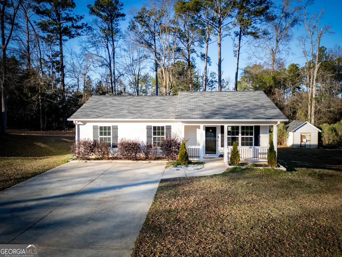 889 Green Valley Drive Nw, Conyers, GA 30012 - Image #1