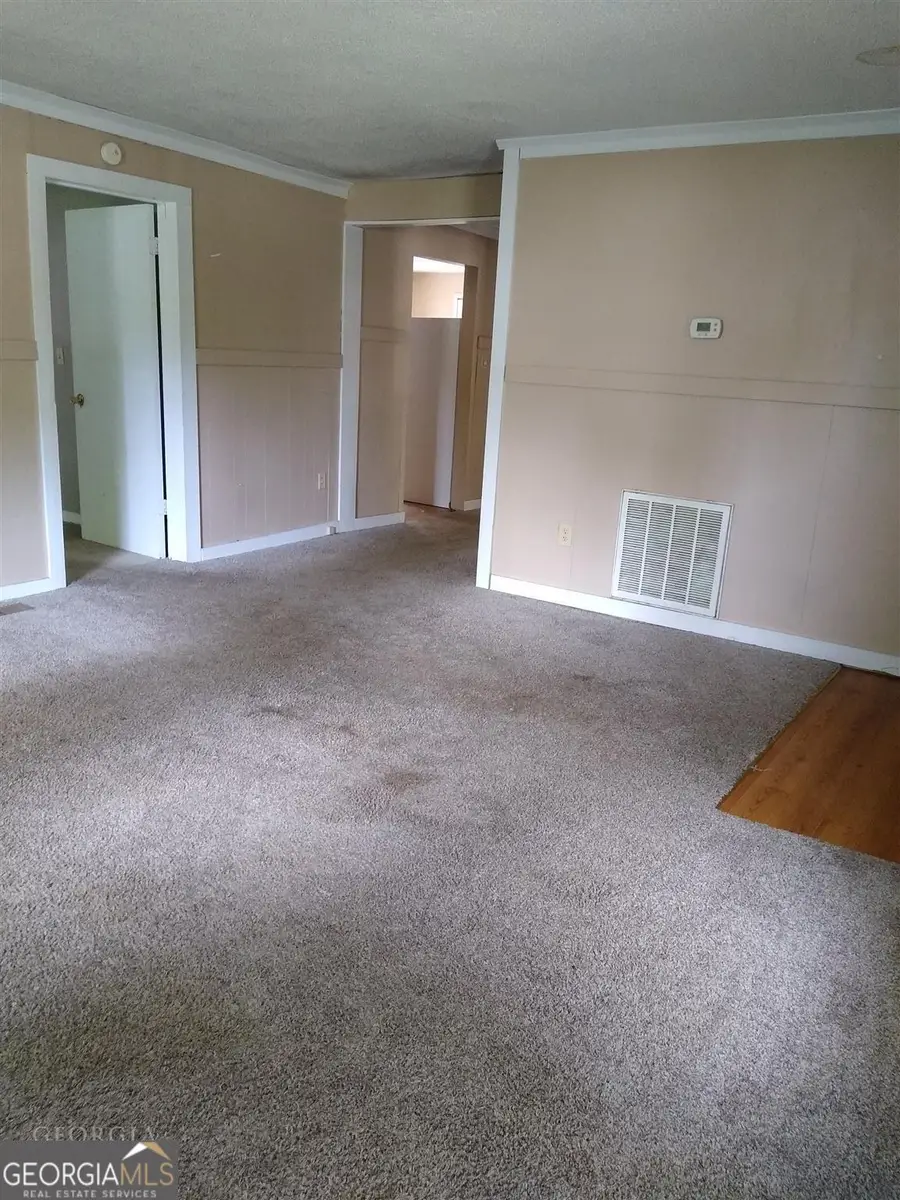 225 S Webb Street, Hartwell, GA 30643 - Image #2