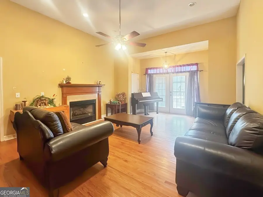 37 Oak Drive, Hawkinsville, GA 31036 - Image #3