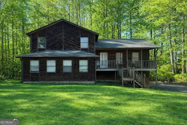 6455 Mill Crossing Court, Acworth, GA 30102