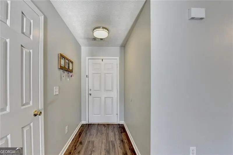 1318 Cascade View Drive, Grayson, GA 30017 - Image #2