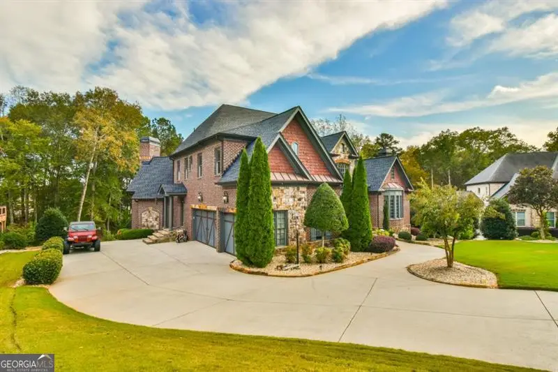 2720 Wildflower Way, Hoschton, GA 30548 - Image #2