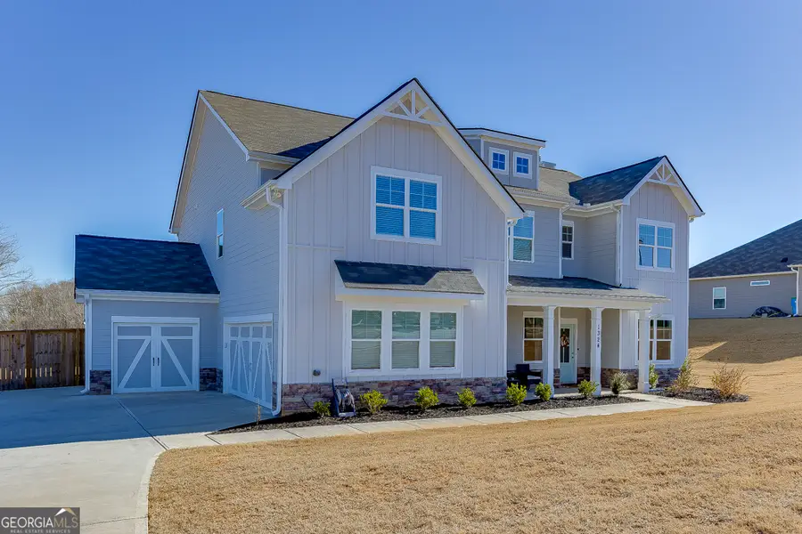 1324 Honeysuckle Lane, Hoschton, GA 30548 - Image #2