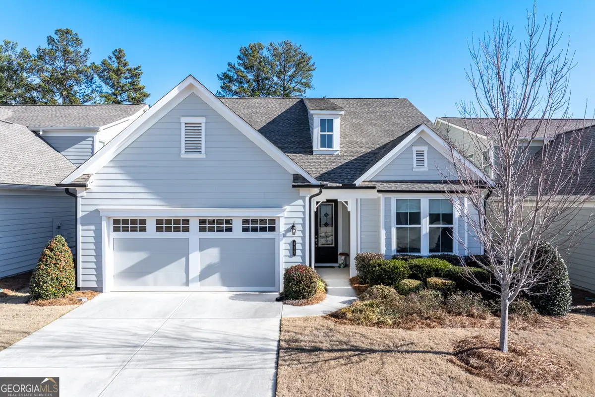 425 Chatuge Drive, Hoschton, GA 30548 - Image #1