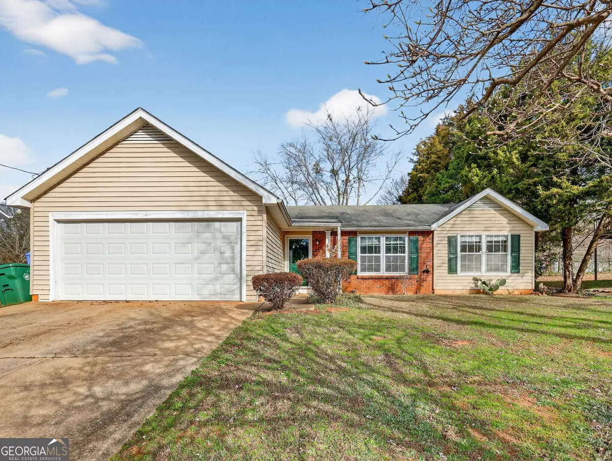 2492 Deep Shoals Circle, Decatur, GA 30034 - Image #1