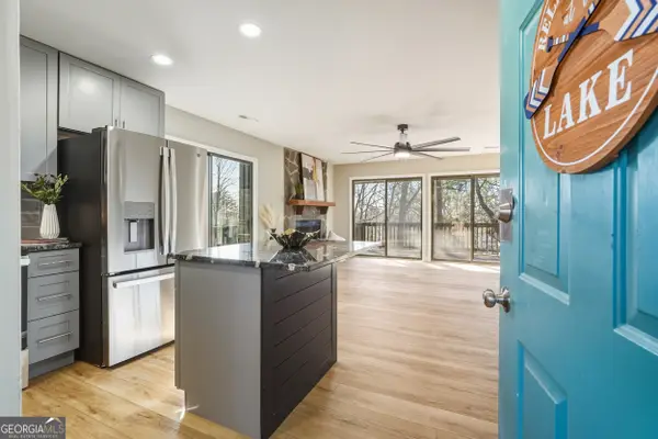 1303 Fairway Oaks, Waleska, GA 30183