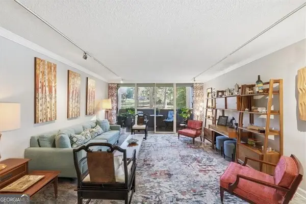 3530 Piedmont Road Ne #F2, Atlanta, GA 30305