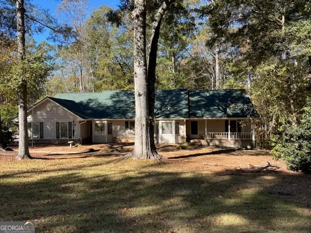 305 Mapledale Trl, Sharpsburg, GA 30277 - Image #1