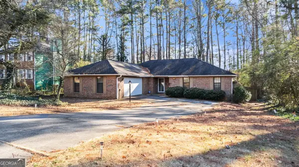 5975 Great Oaks Drive, Lithonia, GA 30058
