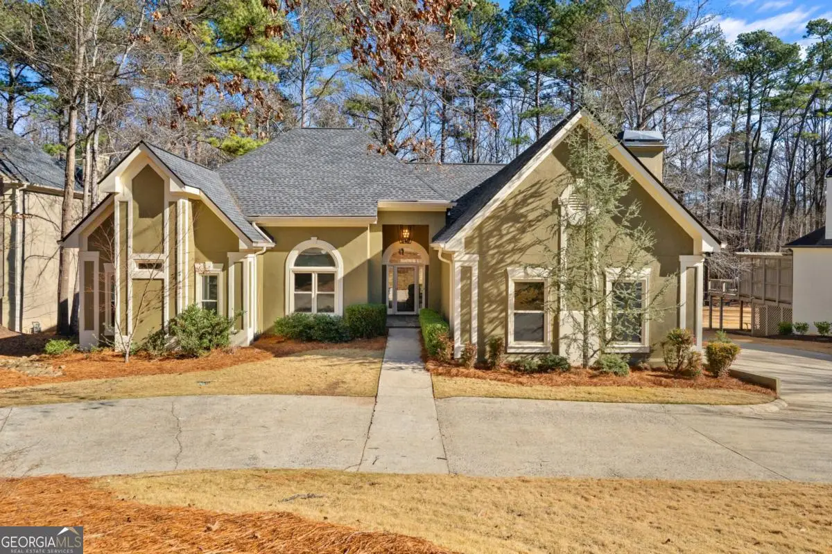 1660 Carlson Lane Sw, Marietta, GA 30064 - Image #1