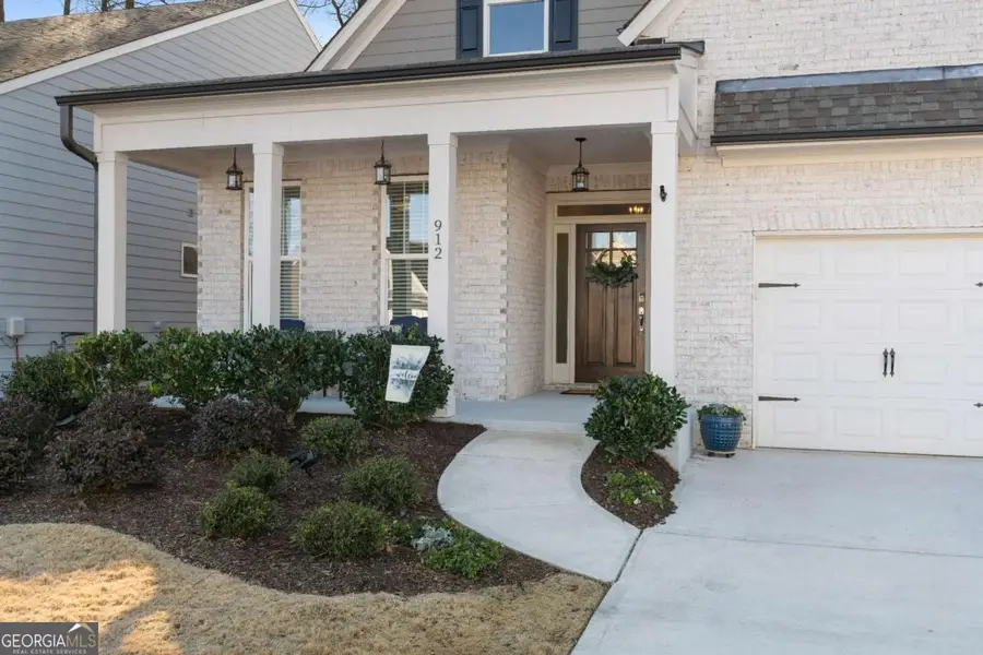 912 Lucky Lane, Woodstock, GA 30188 - Image #3