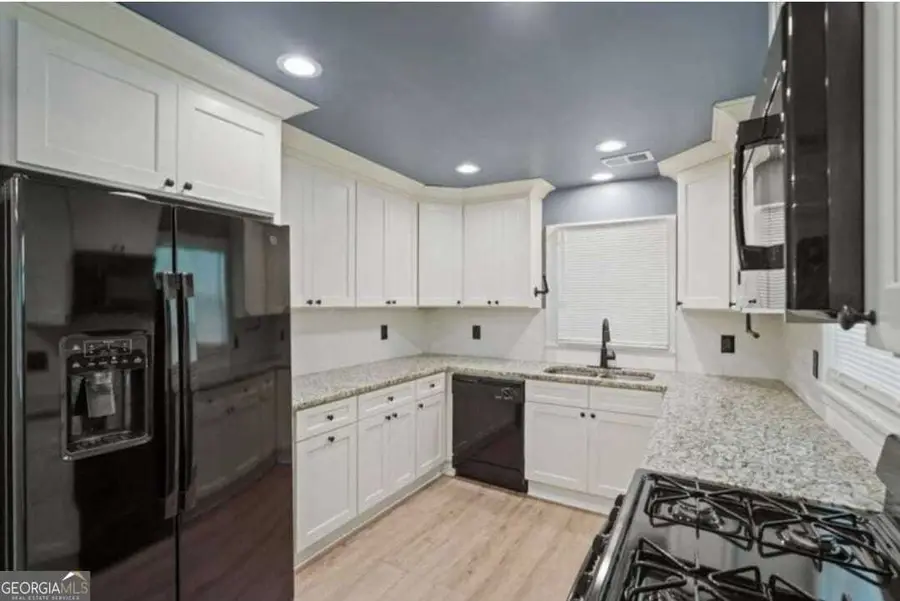 5160 W Chapel Hill Rd, Douglasville, GA 30135 - Image #3