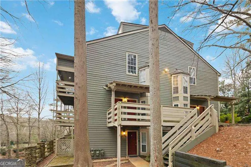 103 Riverview Drive Se, Marietta, GA 30067 - Image #2