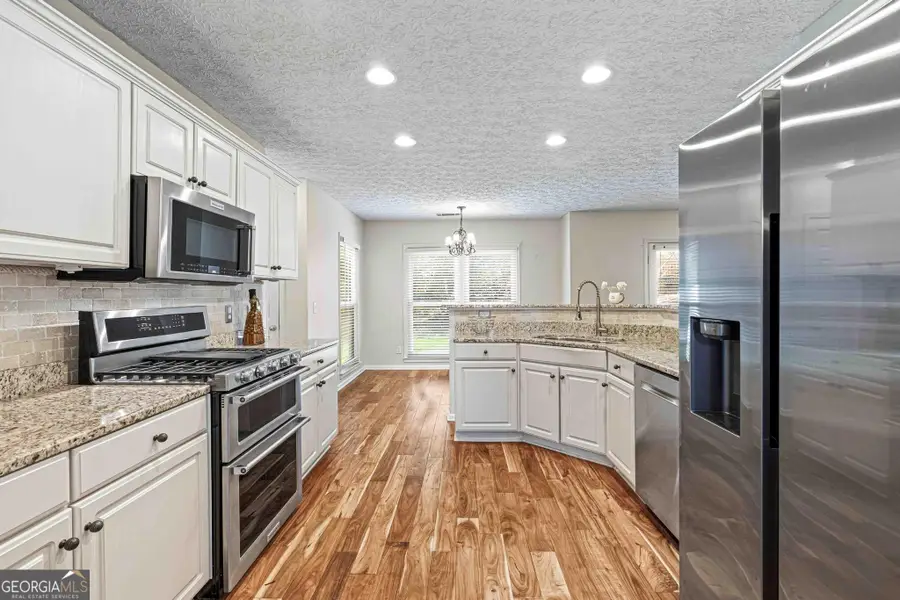 2152 Marne Glen Nw, Kennesaw, GA 30152 - Image #2