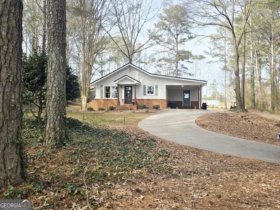 659 Smith Cemetery Road, Winder, GA 30680 - Image #2