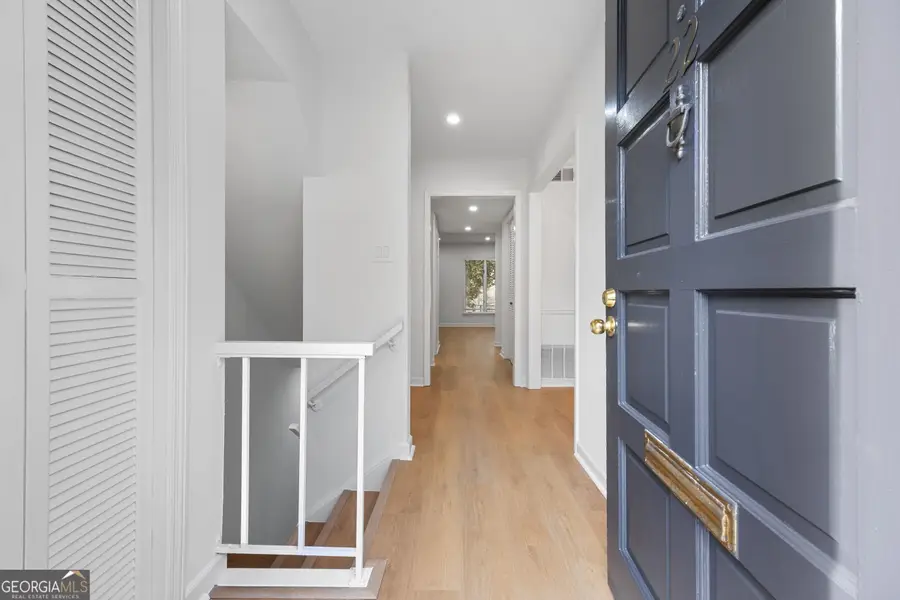 22 Ivy Parkway Ne, Atlanta, GA 30342 - Image #2