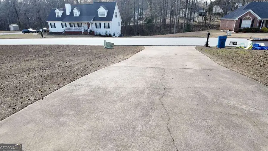 230 Overlook Drive, Covington, GA 30016 - Image #3