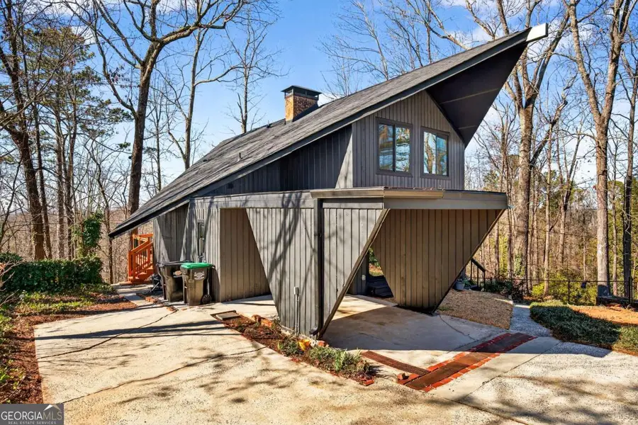 556 Embry Lane, Marietta, GA 30066 - Image #2