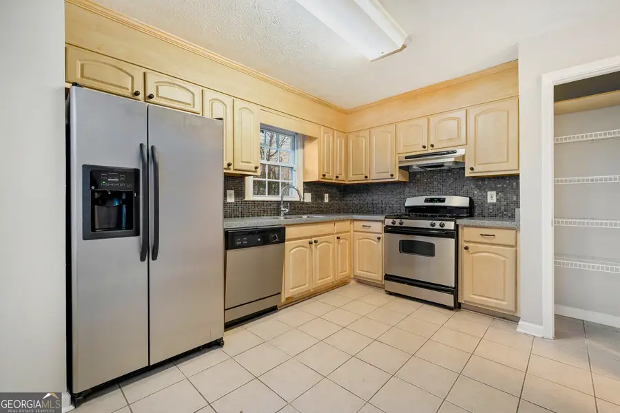 2440 Windridge Drive Ne, Conyers, GA 30013 - Image #3