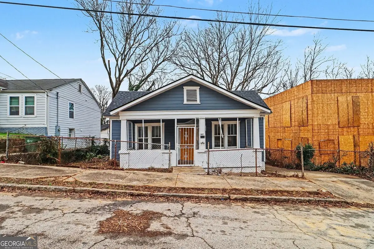 923 Ira Street Sw, Atlanta, GA 30310 - Image #1