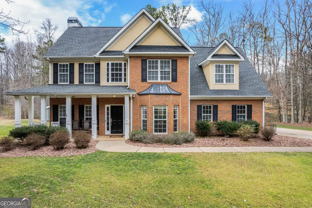 290 Farr Lake Dr., Tyrone, GA 30290 - Image #1