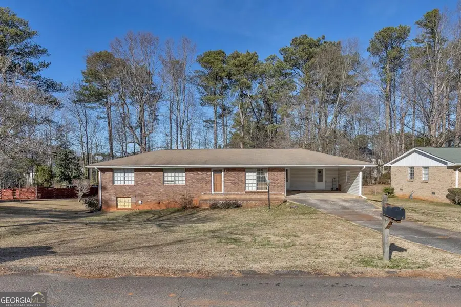 2075 Pinevale Drive Ne, Marietta, GA 30066 - Image #2