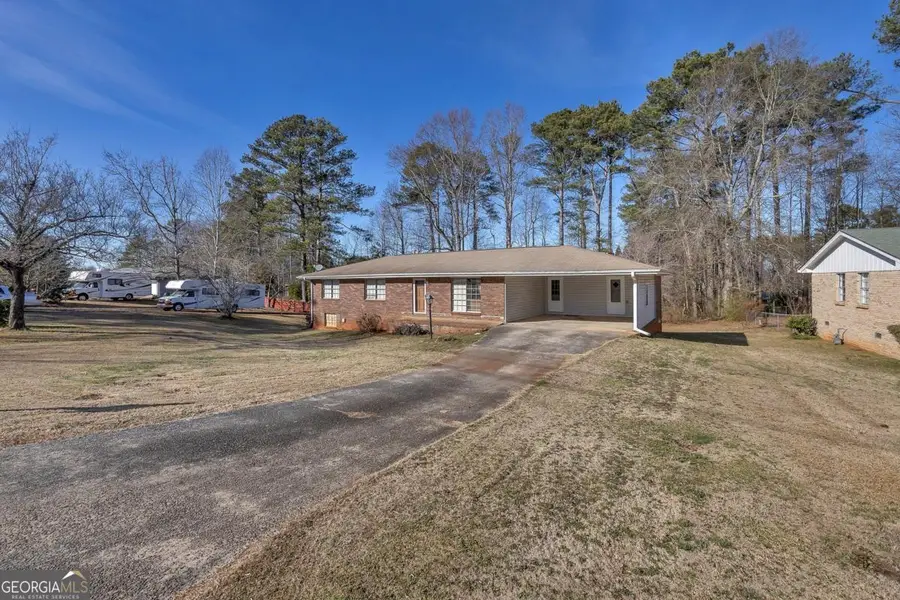 2075 Pinevale Drive Ne, Marietta, GA 30066 - Image #3