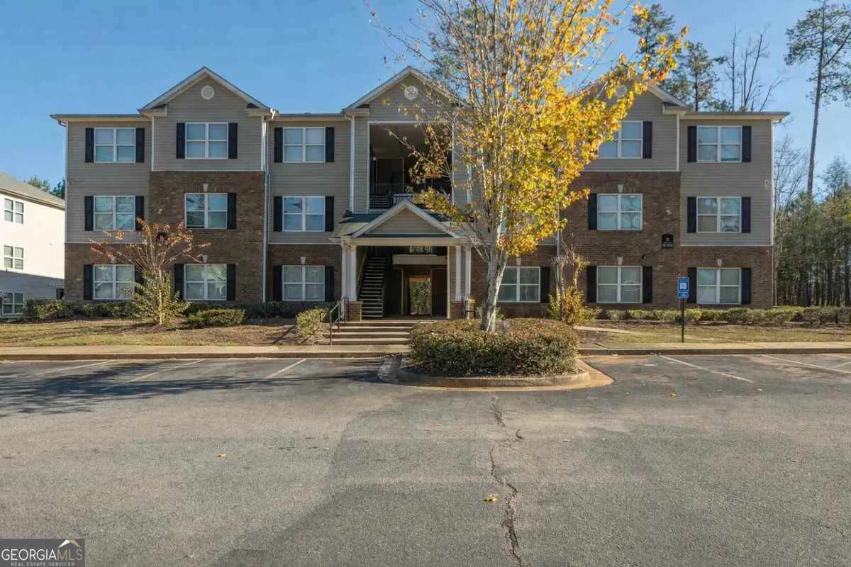 11203 Fairington Ridge Circle, Lithonia, GA 30038 - Image #1