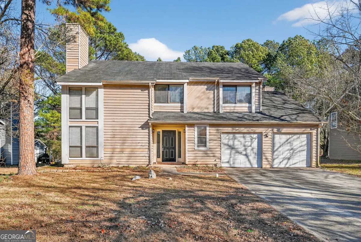 858 Chapman Circle, Stone Mountain, GA 30088 - Image #1