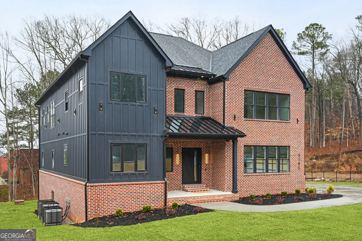 5165 Cascade Road Sw, Atlanta, GA 30331 - Image #1