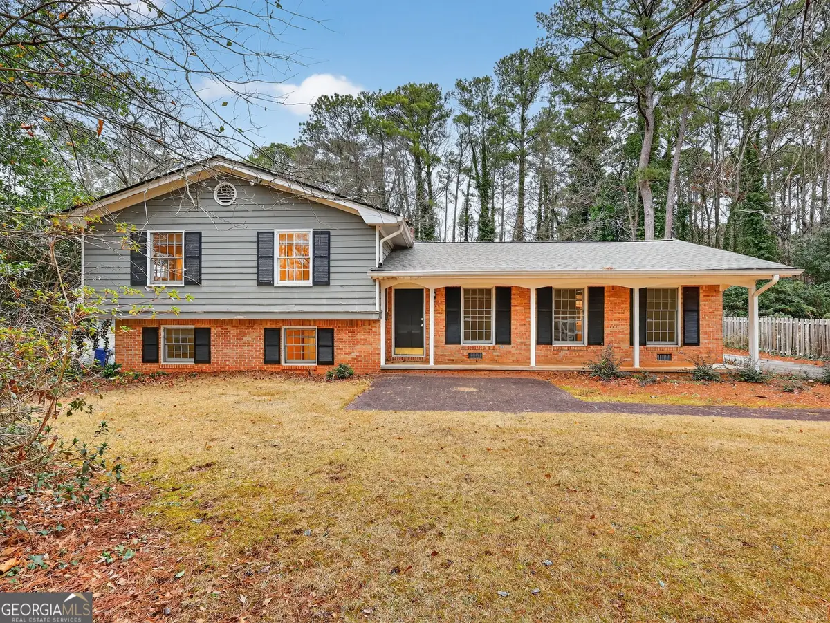 4218 Durham Circle, Stone Mountain, GA 30083 - Image #1