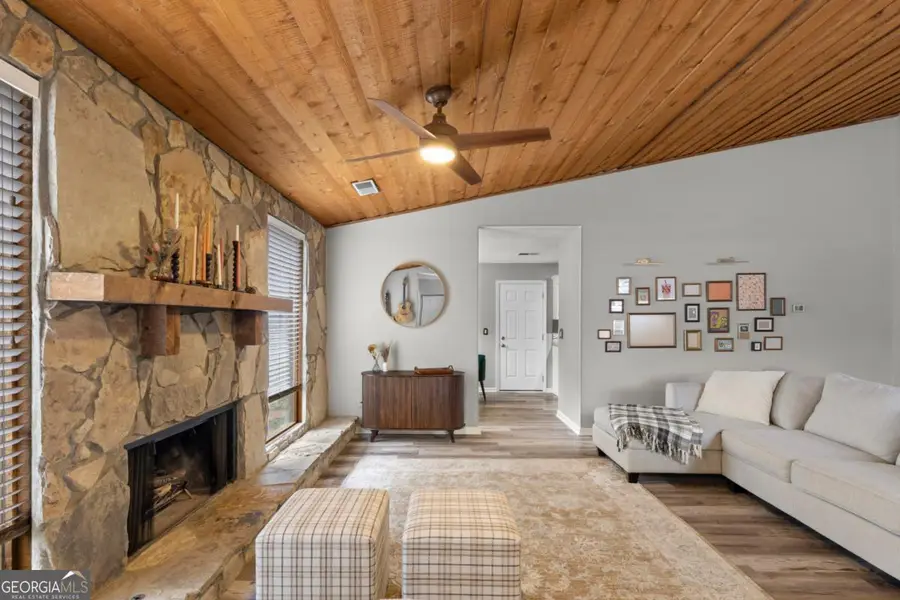 810 Bonnie Glen Drive Se, Marietta, GA 30067 - Image #2