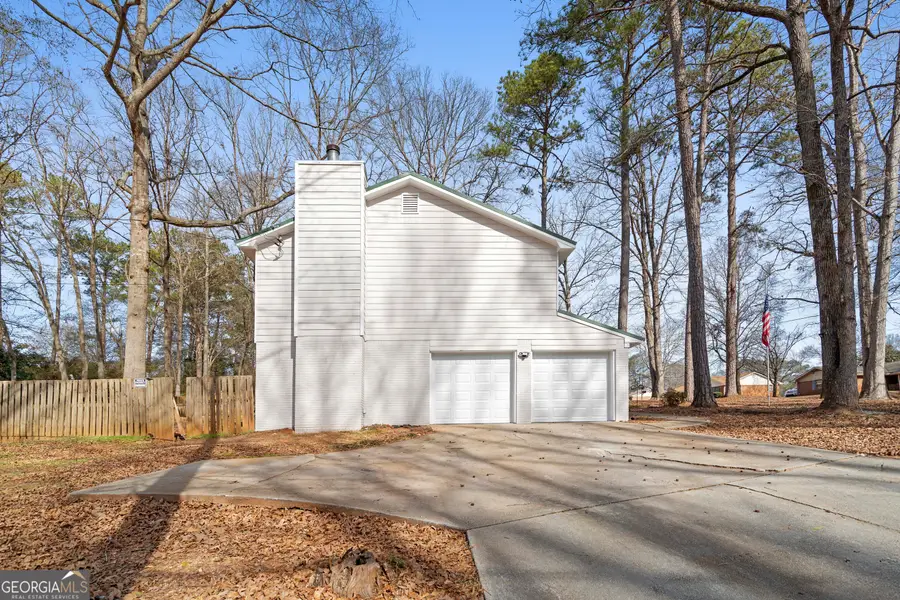 3905 Hunters Chase Sw, Conyers, GA 30094 - Image #3