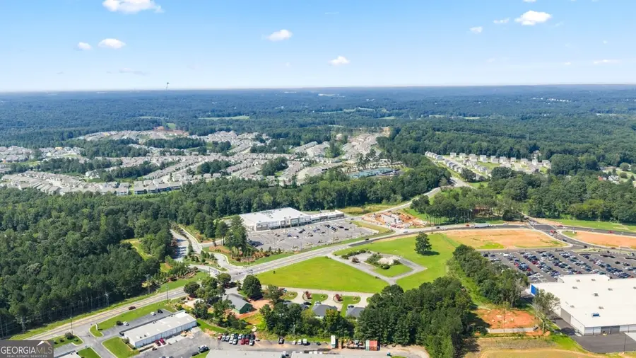 242 Storm Lane, Hoschton, GA 30548 - Image #3