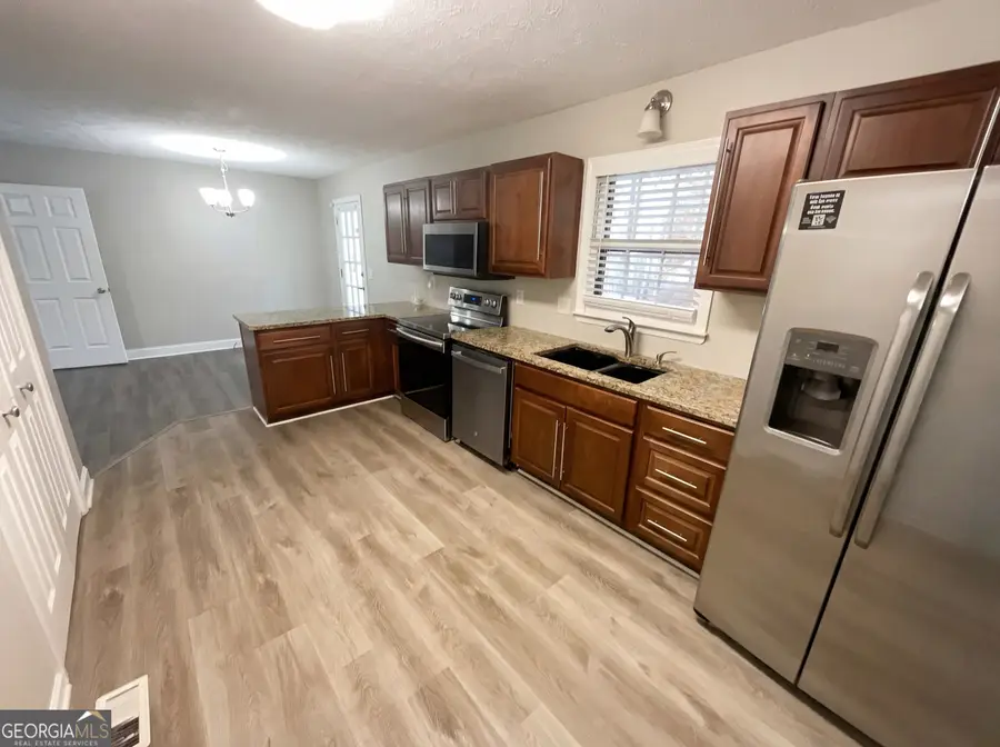 10 King Drive, Carrollton, GA 30116 - #2