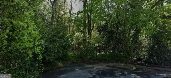 2311 Lancelot Place, Macon, GA 31206