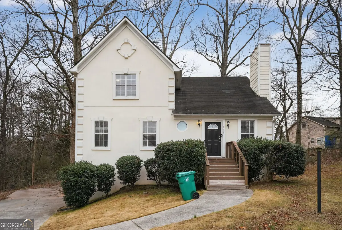 5207 Oaktree Court, Lithonia, GA 30038 - Image #1