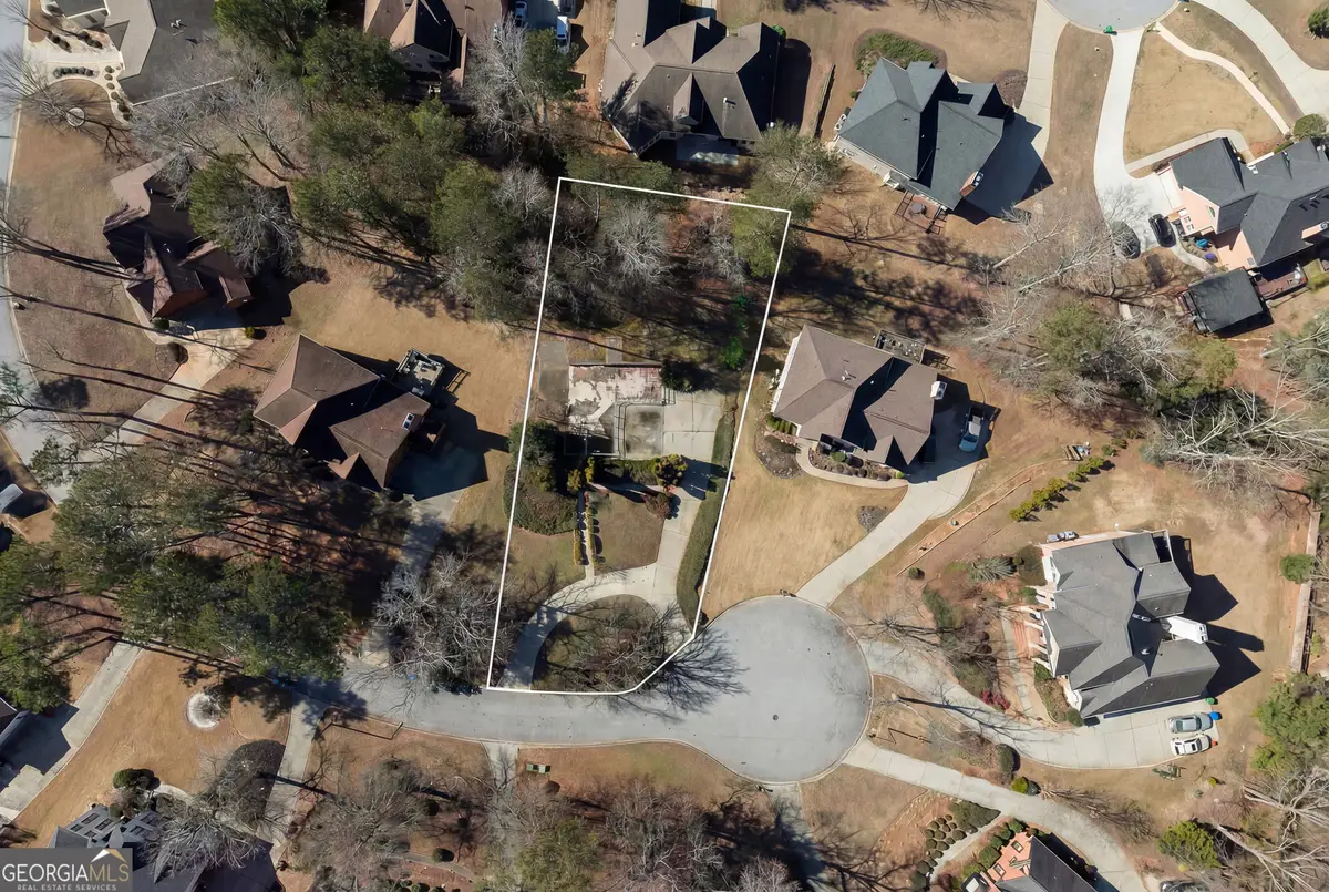 570 Regency Park Drive Sw, Atlanta, GA 30331 - Image #1