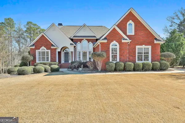 105 Lake Park Court, Sharpsburg, GA 30277