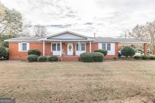 188 E Lewis Street, Cochran, GA 31014