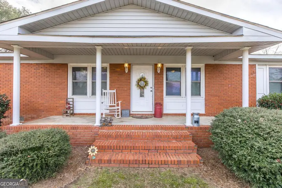 188 E Lewis Street, Cochran, GA 31014 - Image #3