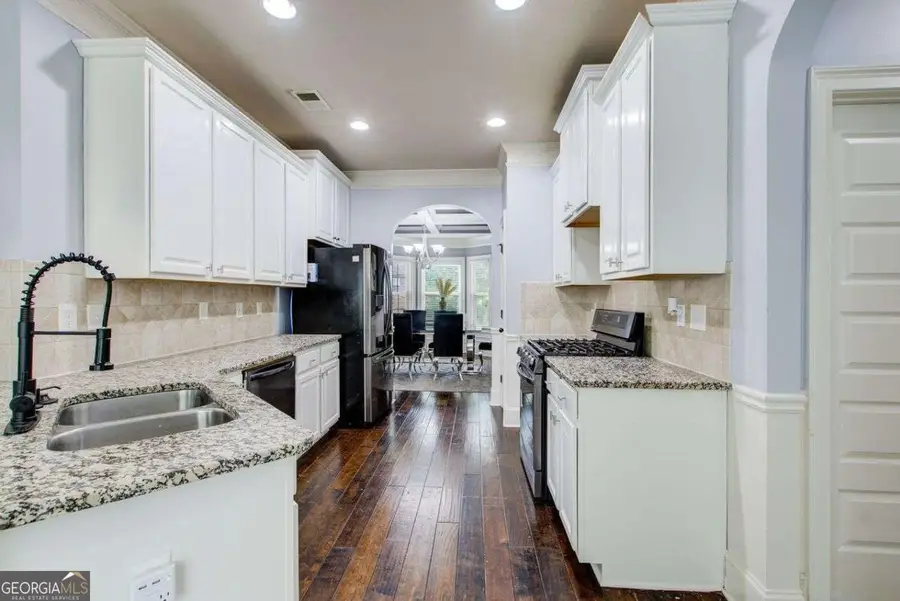 7933 Heathmore Drive, Fairburn, GA 30213 - #3